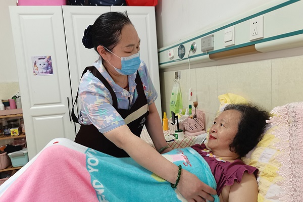 普惠成都武侯体检中心_成都武侯区外双楠普惠型养老院优选爱慈莲_普惠养老院怎么走